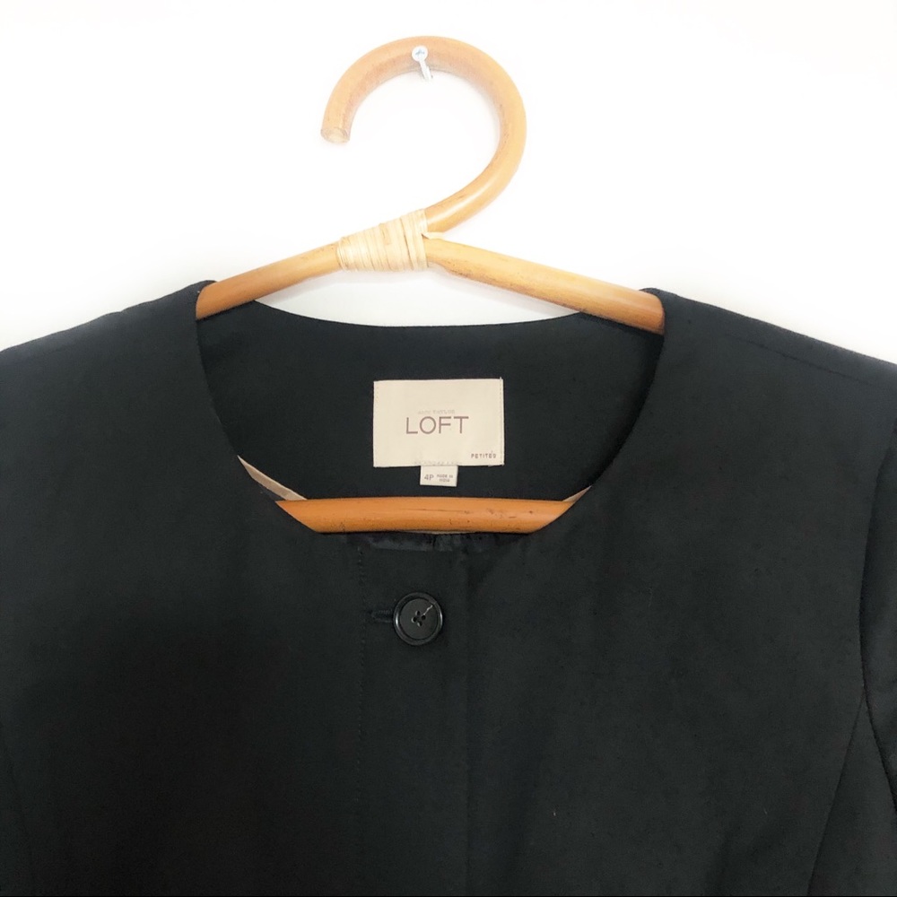 LOFT Black Pleat Back Blazer Career Jacket NWOT 4P - Picture 8 of 10